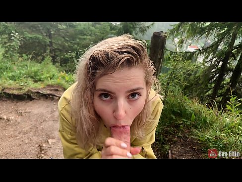 ❤️ Girl swallows cum sawise bukkake umum - Eva Elfi Saru ayu ing jv.xlxxporno.ru ❌